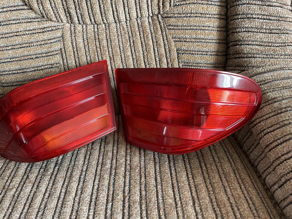 Фонари задние Мерседес, компле