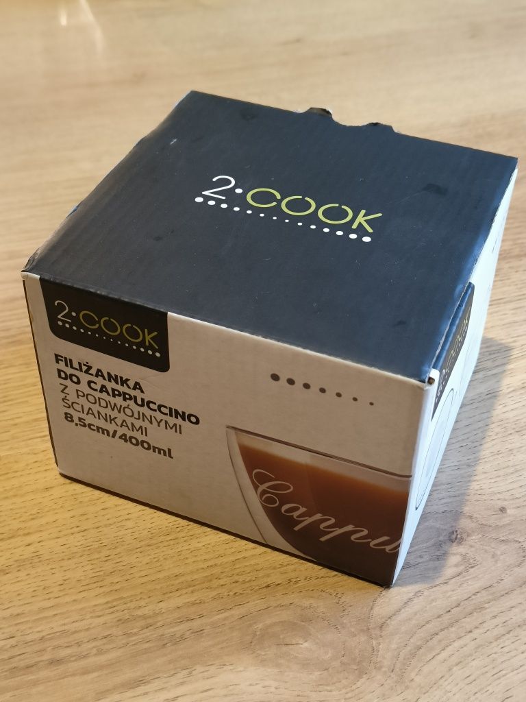Nowa Filiżanka Do Cappuccino z Podwójnymi Ściankami 8,5cm/400ml