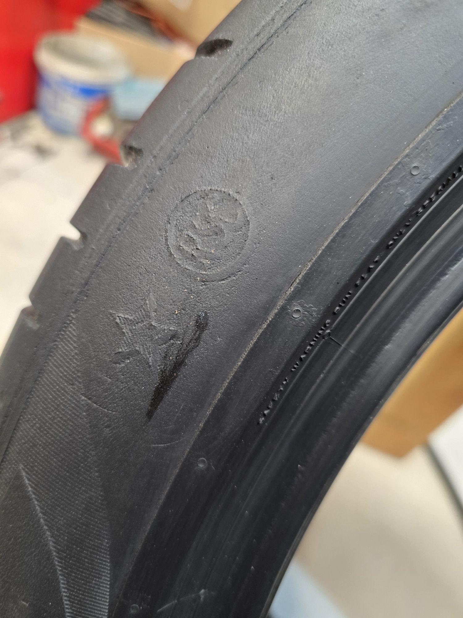 315/35/20 Pirelli Rsc_Bmw, super para 6,6mm  run flat
