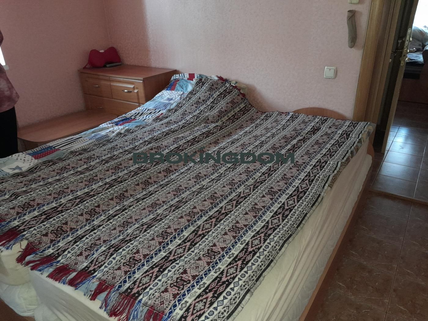 Продаж будинок, ділянка 11 сот, гараж