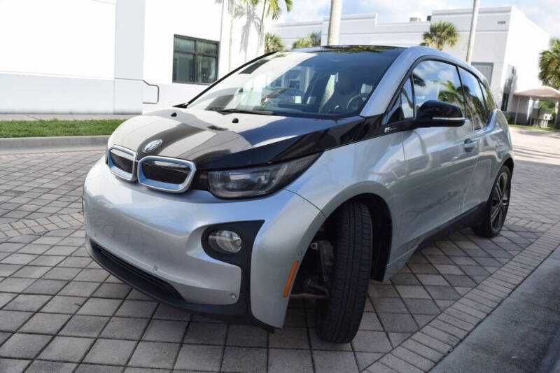 2015 BMW i3 Plug-in Hybrid