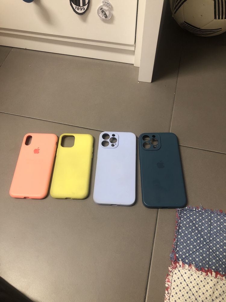 Capas de iPhone coloridas