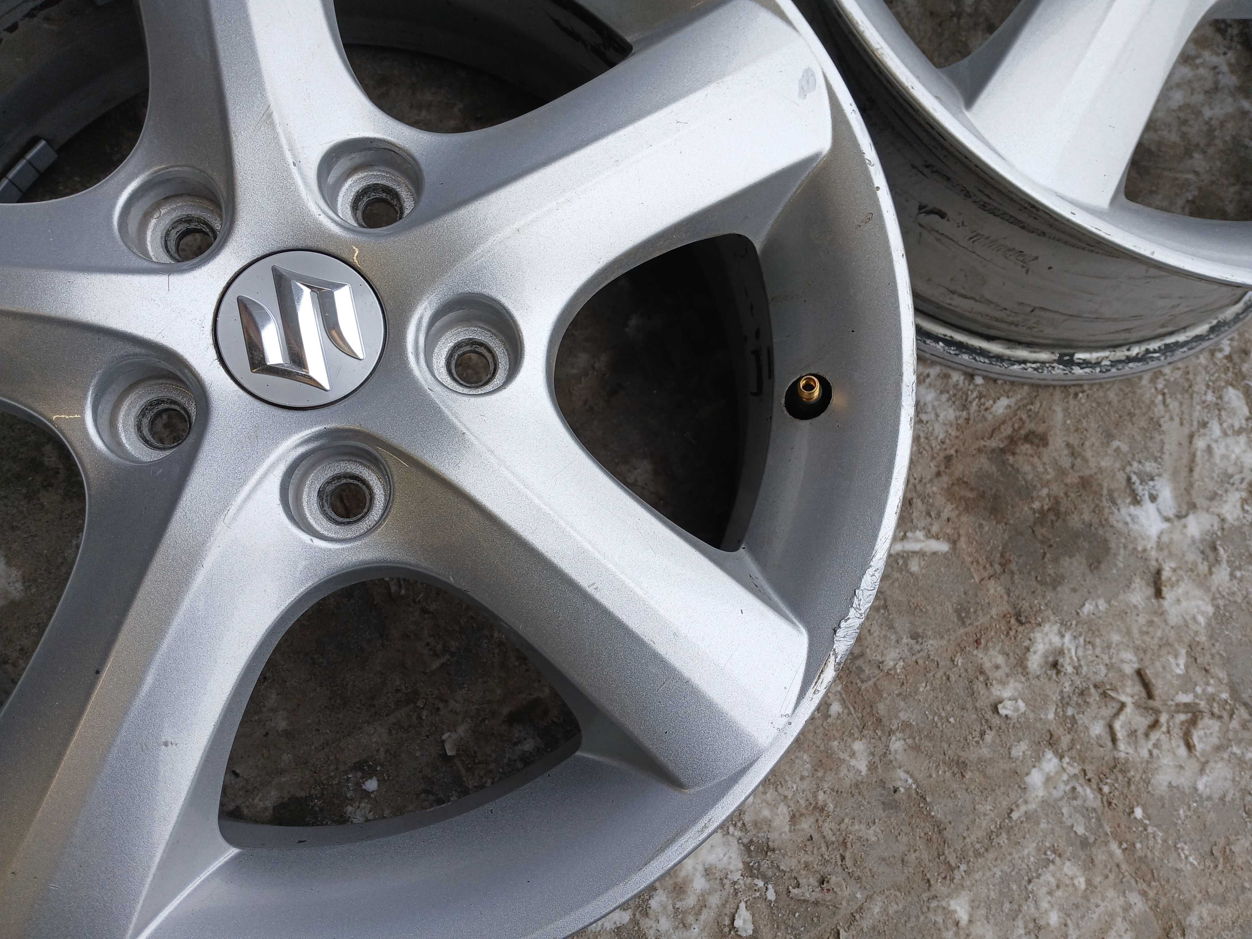 4x felgi 16 5x114,3 Suzuki SX4 S-Cross Vitara Swift Sport Toyota ET50