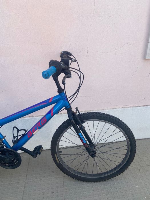 Bicicleta Berg roda 24