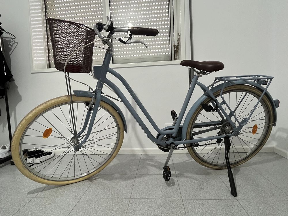 Bicicleta Elops, azul, com cesta, ótimo estado