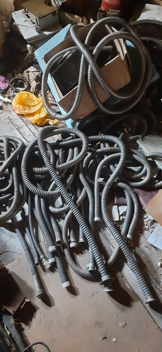 труба вентиляционая 200мм 2 по 3100м Когти монтажные для дерева,столба