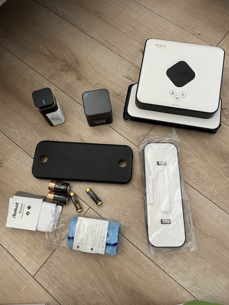 Robot mopujący Irobot Braava 390t