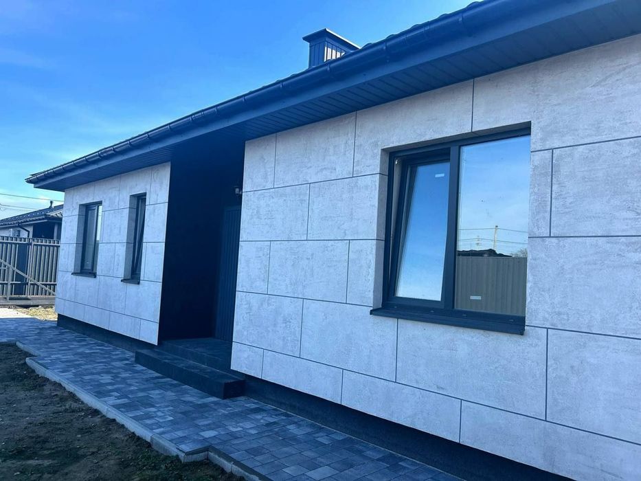 Продам  Будинок власник без відсотків  с.Путрівка