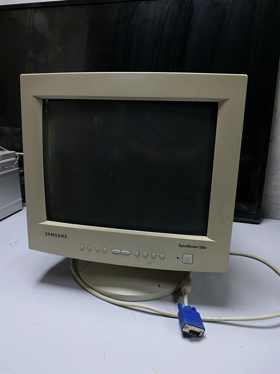 Старый монитор Samsung 550S
