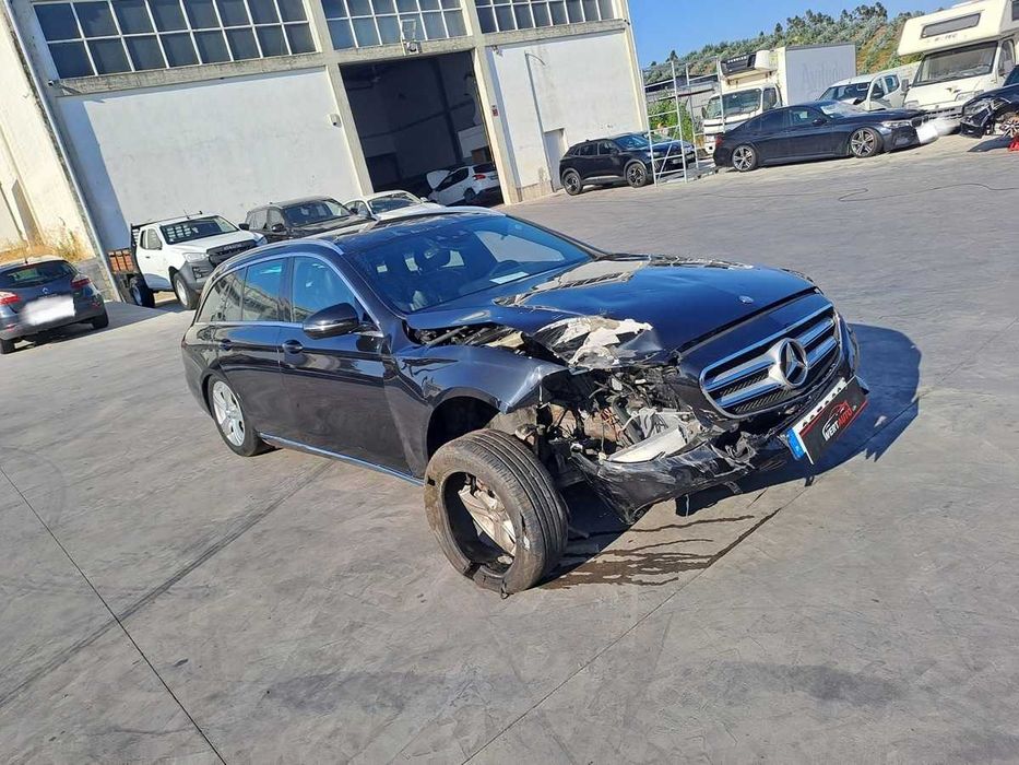 Mercedes E 220d, 2017 nacional 136000km