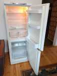 Холодильник Indesit, робочий