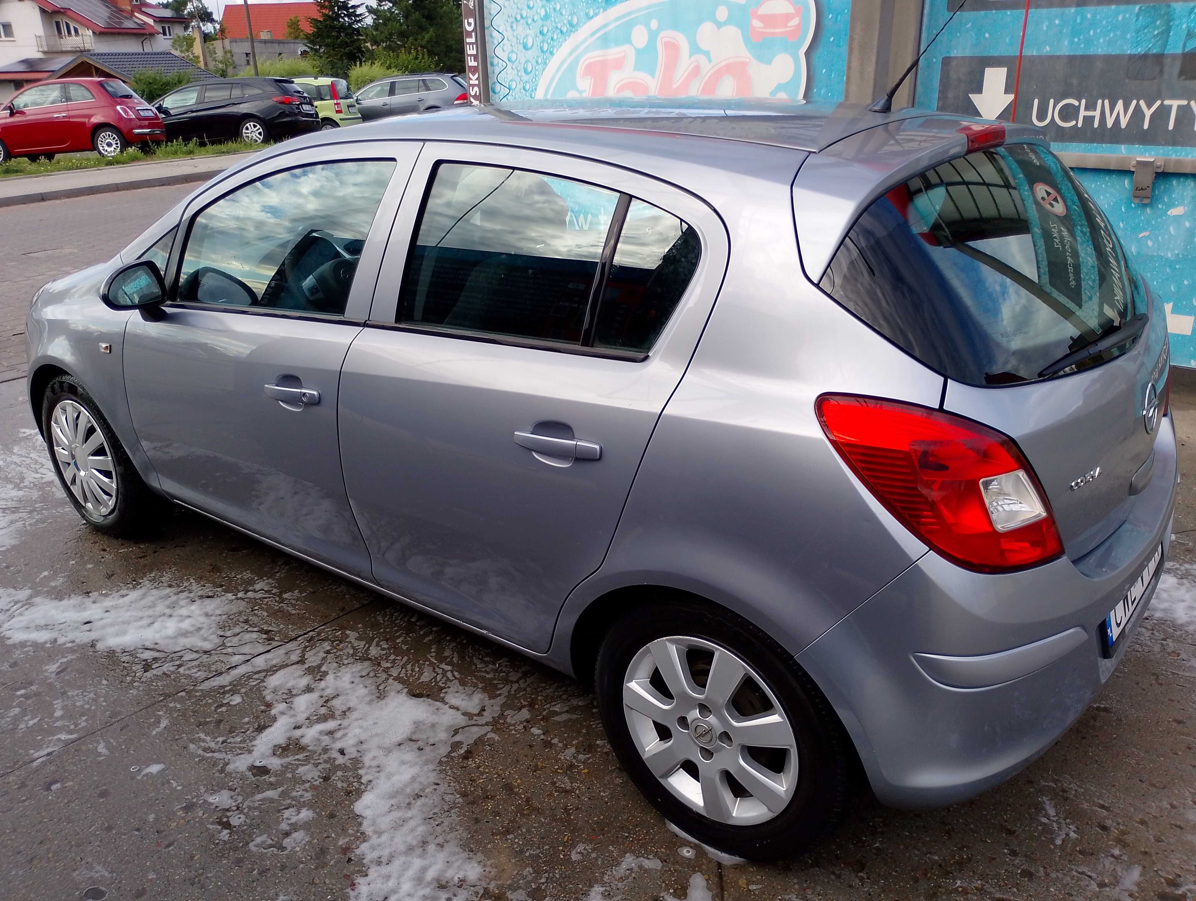 Opel CORSA D 1.2 + LPG
