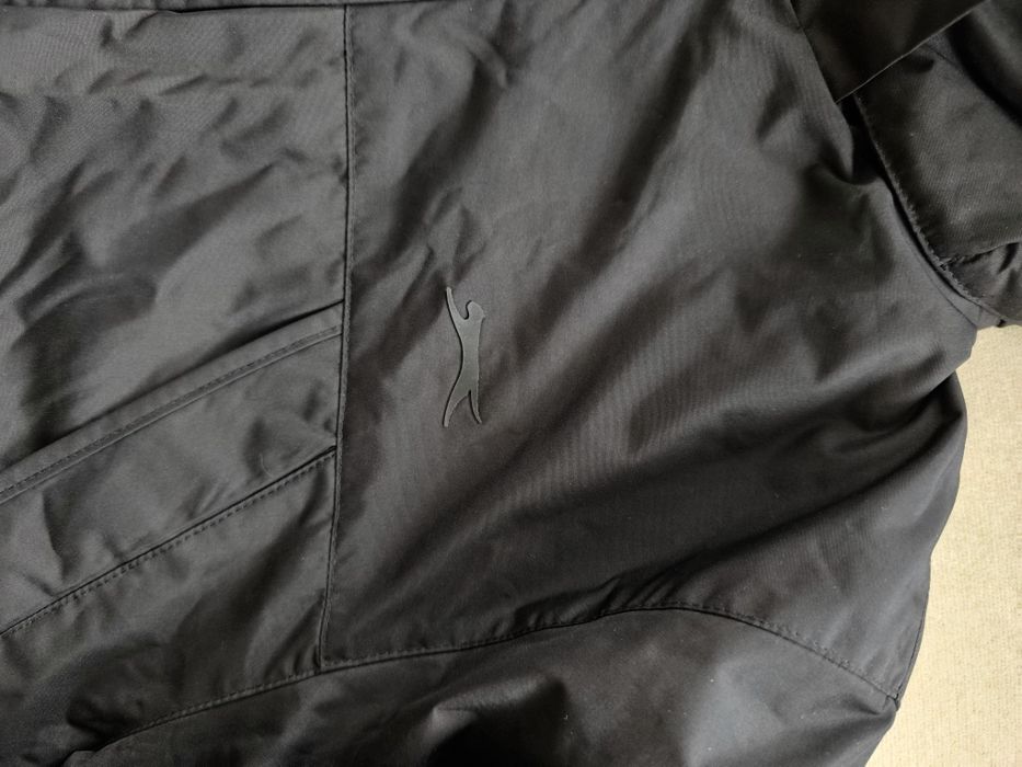 Зимова  чоловіча куртка від  Slazenger