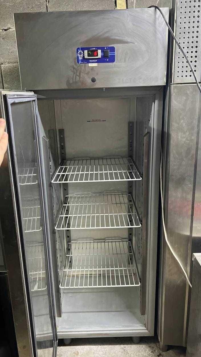 Холодильник бу Desmon нержавейка холодильный шкаф профессиональный