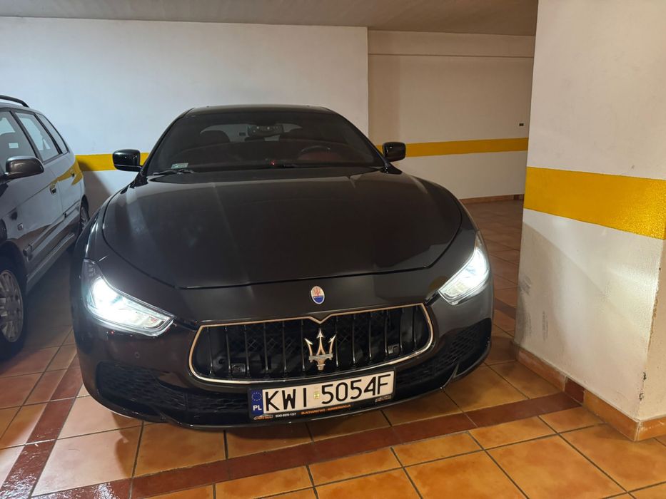 Maserati Ghibli 3.0 v6 twin turbo Sq4 410 cv