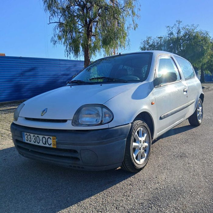 Renault Clio 1.9D Nacional