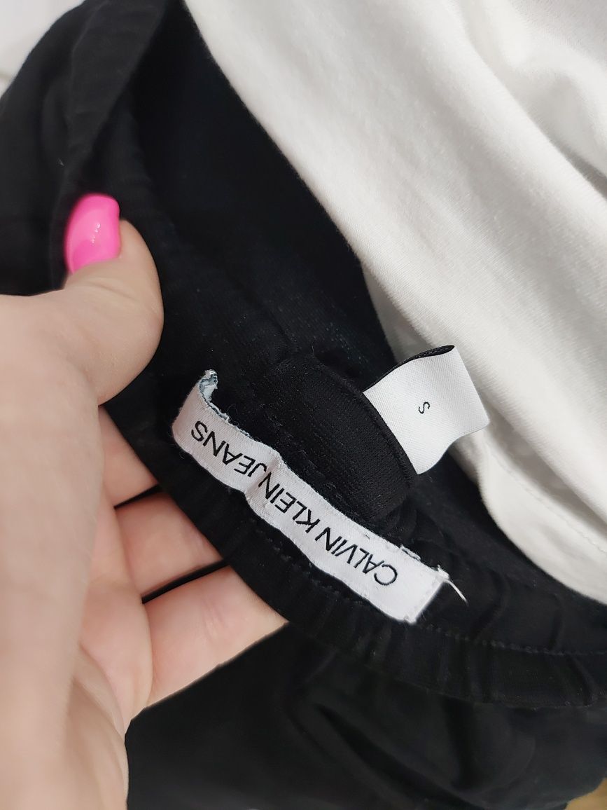 Spodnie dresowe dresy s 36 calvin klein koszulka t shirt za dopłatą
