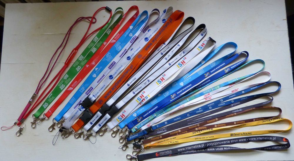 Zestaw 20 smyczek reklamowych