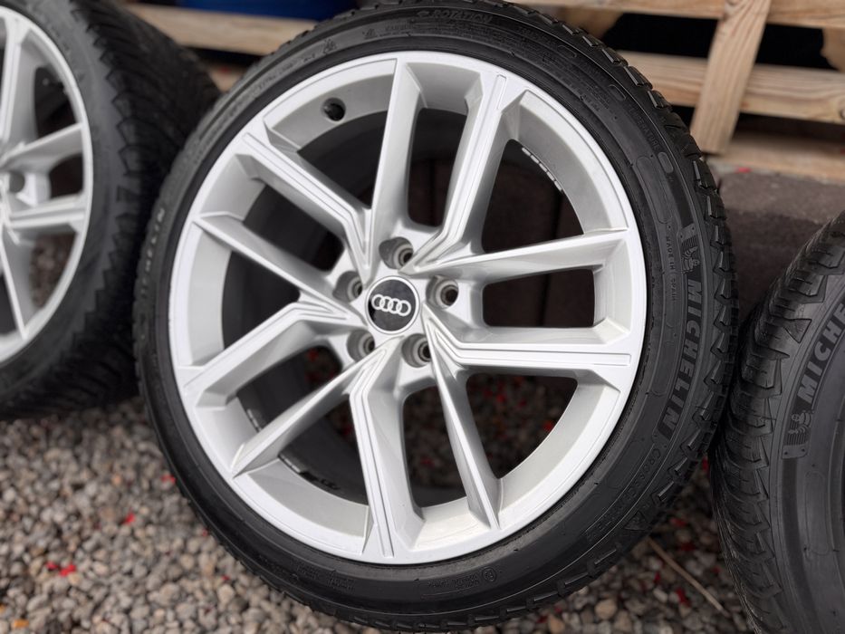 Felgi Koła 18 ORYGINAŁ AUDI A5 A4 Skoda Opony