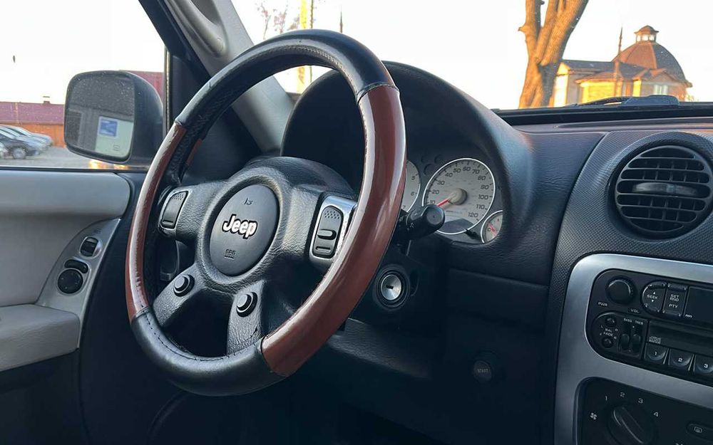 Jeep Liberty 2003