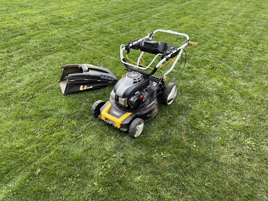 Kosiarka prawie sprawna