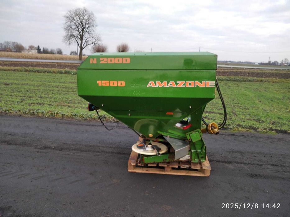 Rozsiewacz nawozu Amazone ZA-M MAX 1500kg  2000kg  kuhn,rauch,salky