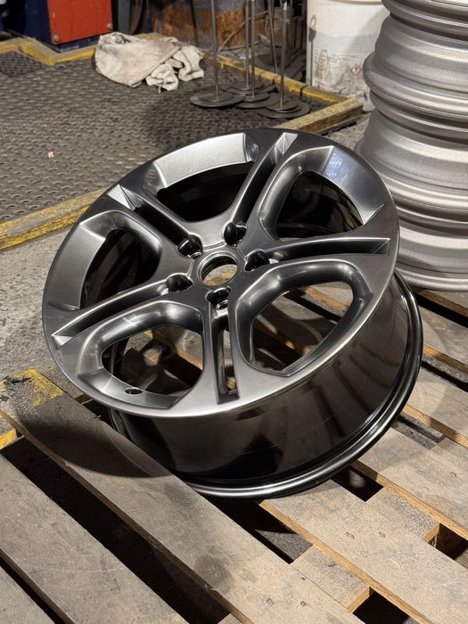 Felgi renault clio megane 3 GT RS line 18x8et49 clio 5x114,3