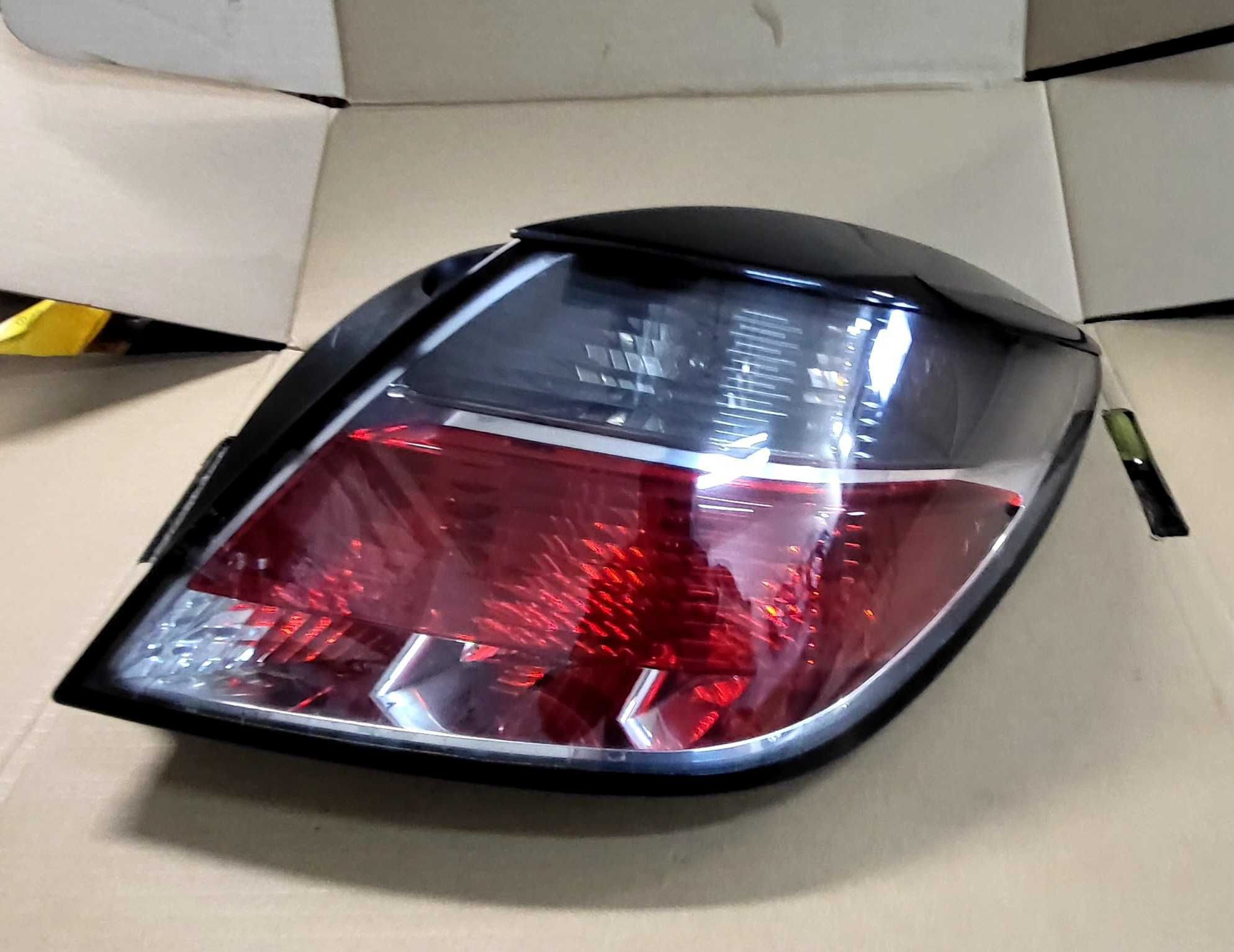 Lampy tylne opel astra h gtc