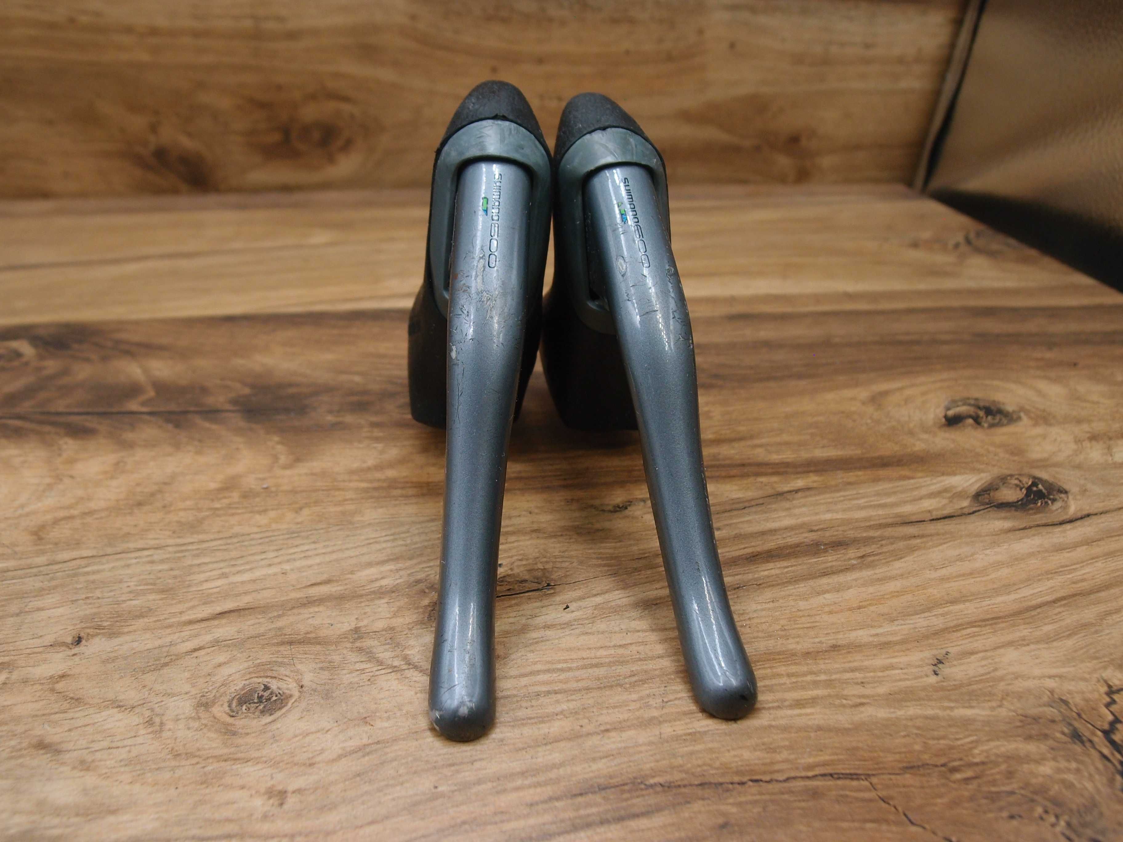 klamki hamulcowe Shimano 600 Tri Colore Areo BL-6401