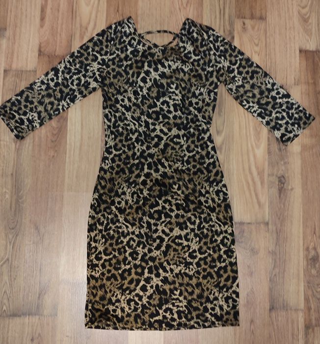 Леопардова сукня