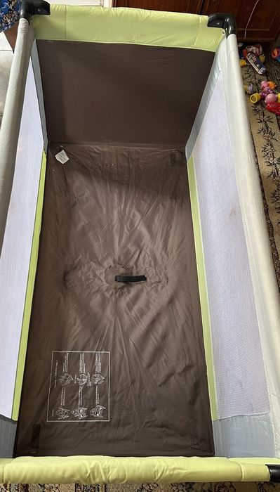 Манеж детский   роскладной новый