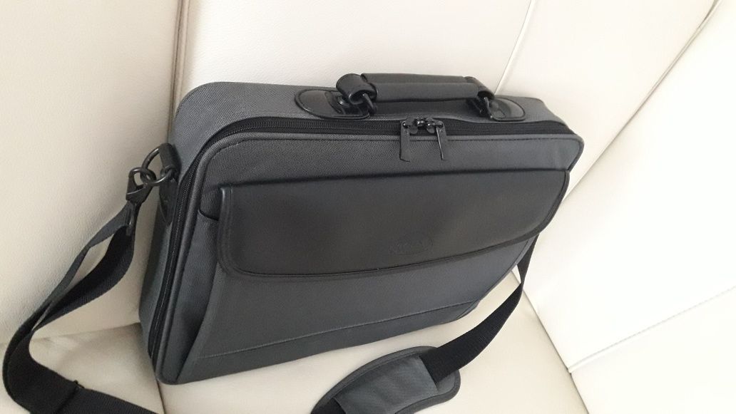 Torba na laptop firmy DEX