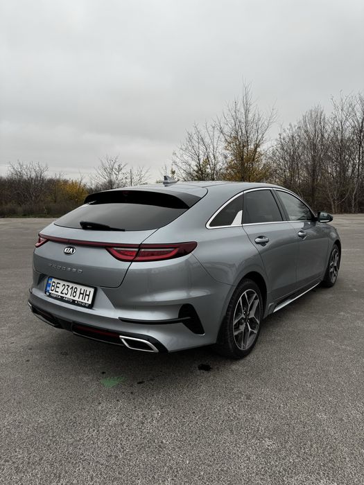 Продам Kia Proceed