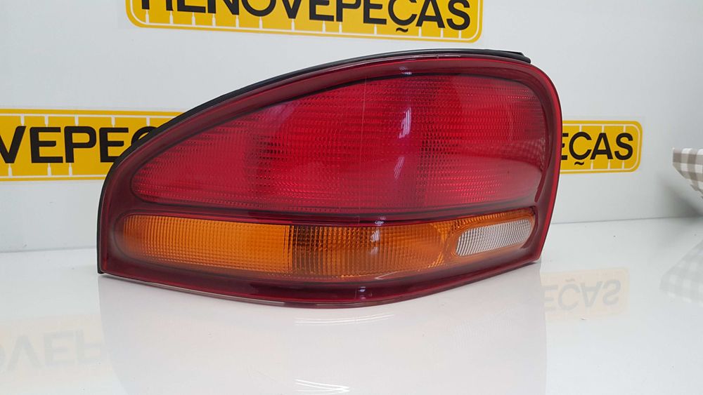 Farolim esquerdo CHRYSLER Stratus (JA)