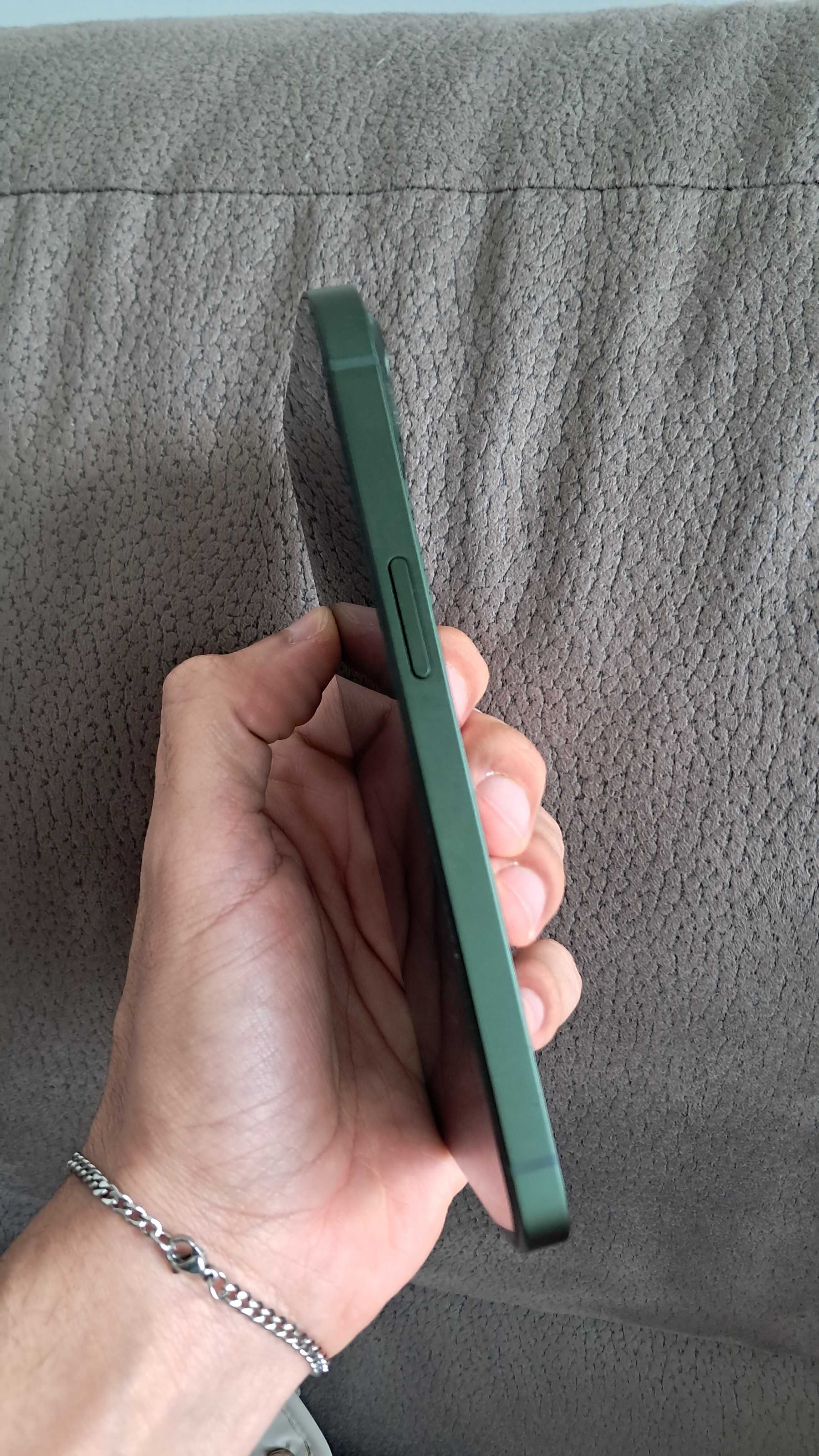 Iphone 13 - 128GB - Verde (em ótimo estado)