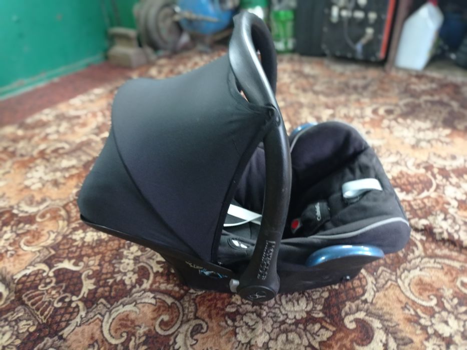 Автокресло MaxiCosi