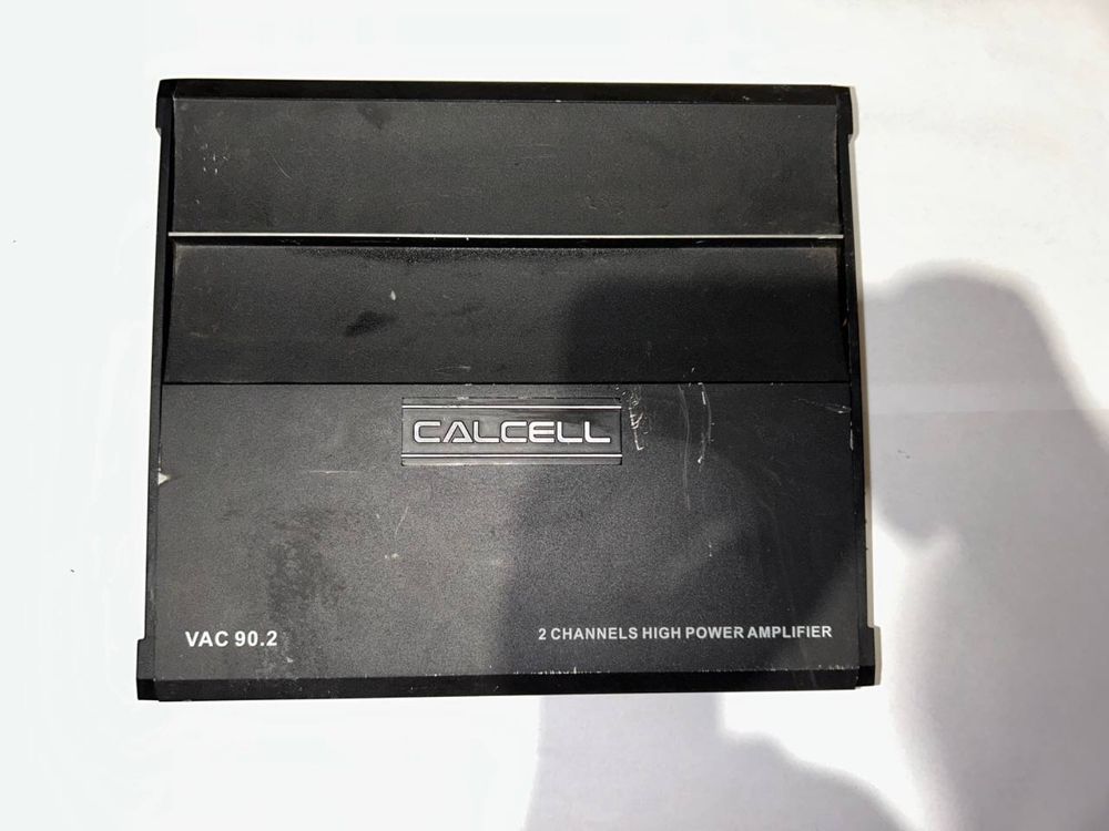 Продам усилитель CALCELL VAC 90.2