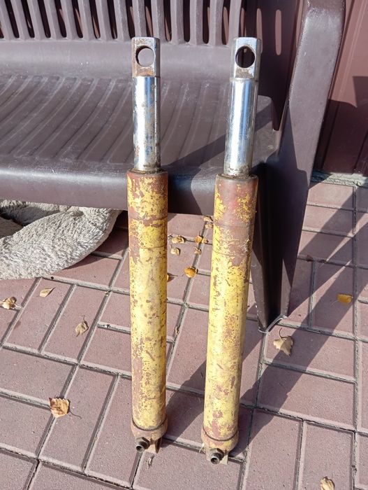 Siłowniki hydrauliczne tuz