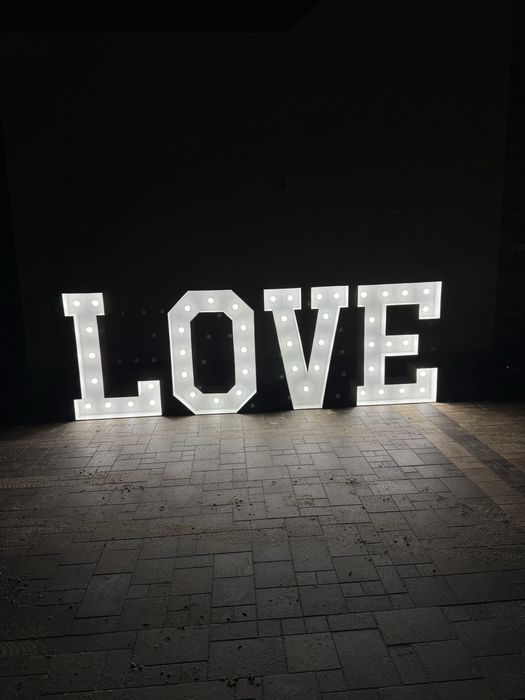 Napis podświetlany Love / wynajem na ślub, wesele, impreza