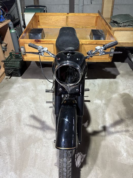 Junak m10 b20 motocykl zabytkowy