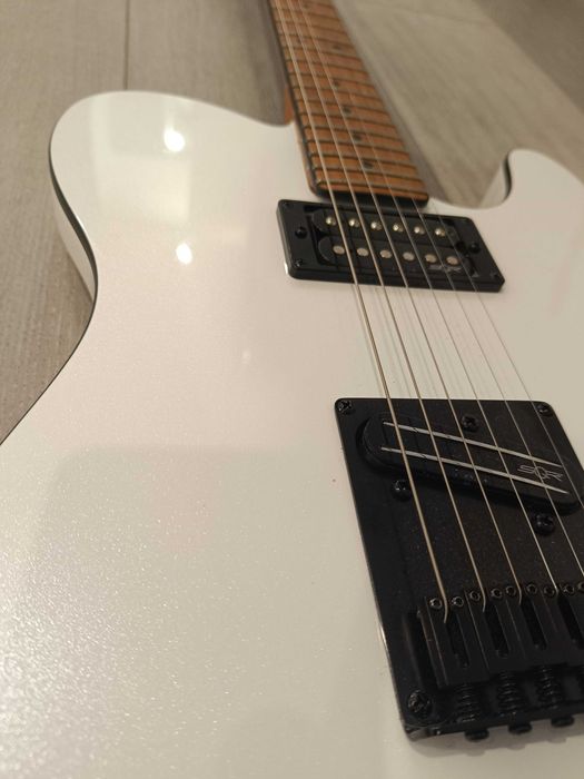Squier Fender Contemporary Telecaster RH MNPW – Como Nova!