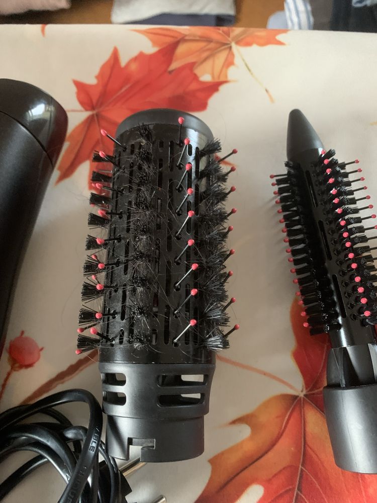Suszarko lokowka Remington  Volume  &  Curl