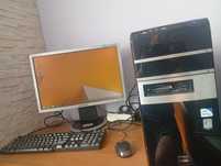 Komputer z monitorem retro