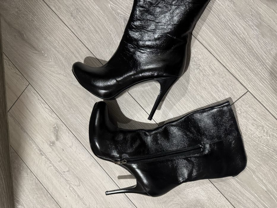 Ботінки Ботильйон. чорні зимові на каблуку