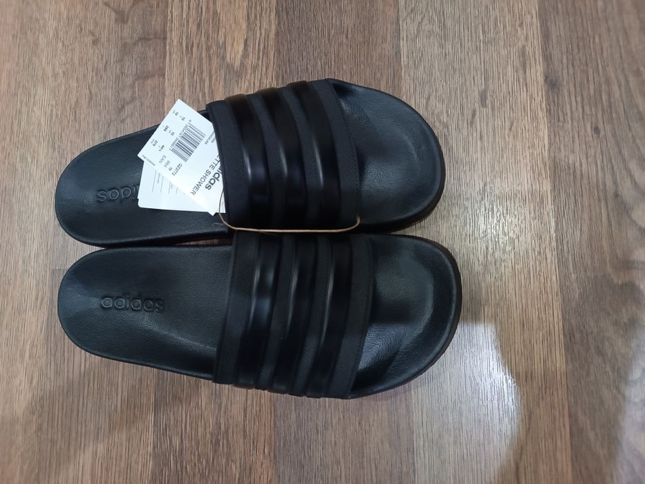 Шлепанцы Adidas originals