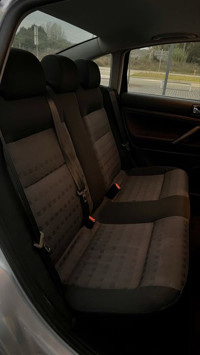 Volkswagen Passat 1.9 TDI PD 130 (257.000 Kms)