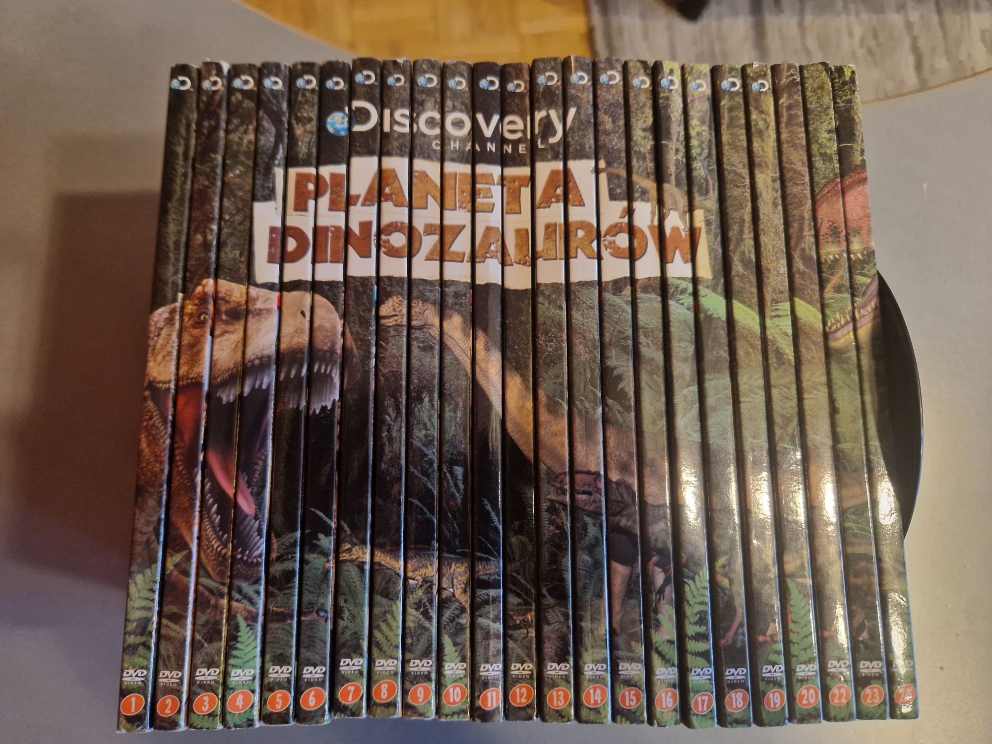 Planeta Dinozaurów (Discovery Channel) 25 (DVD) Zestaw