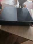 Xbox One 1TB  + pad z akumulatorem , gry i stacja ładująca