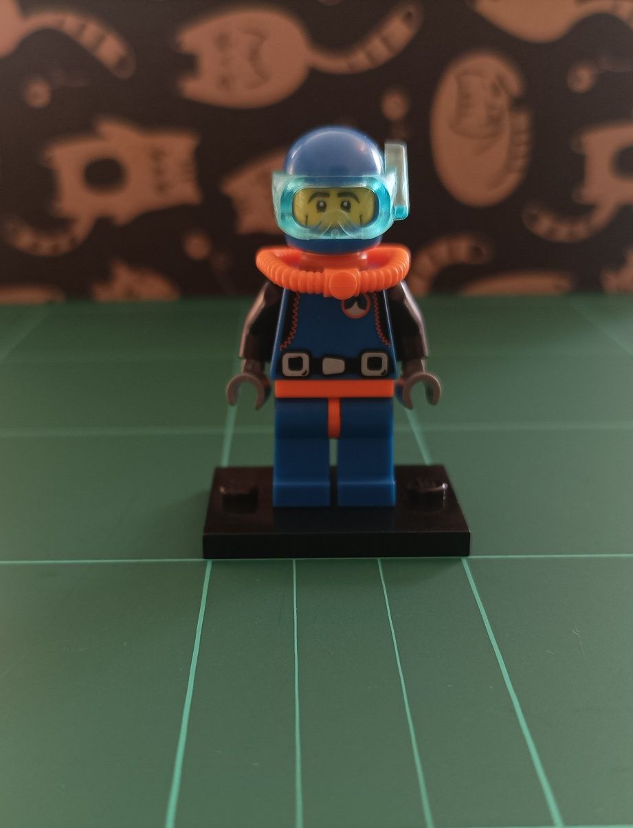LEGO Minifigures Series 1 Deap Sea Diver
