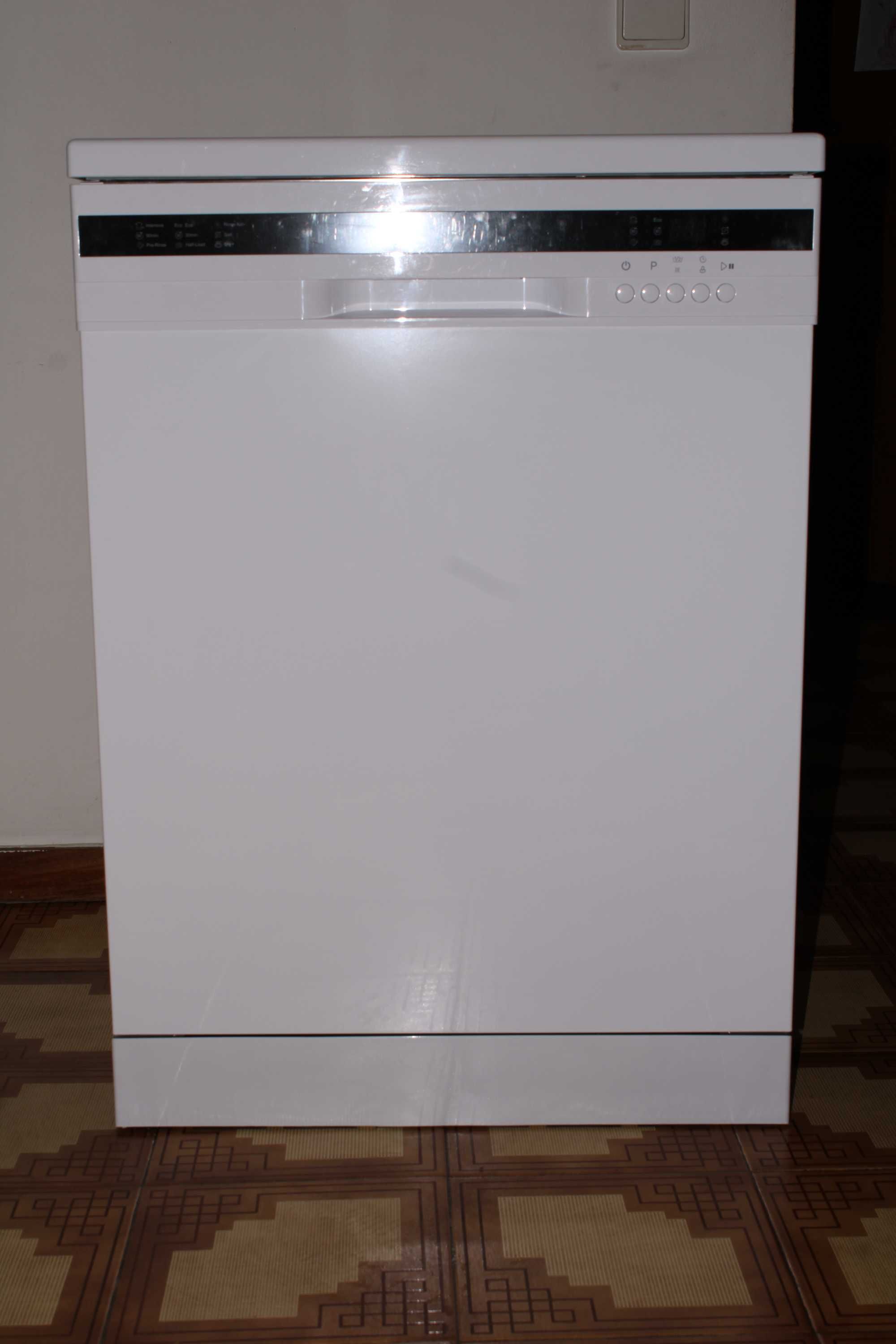 Equip.  Máquina de Lavar Loiça